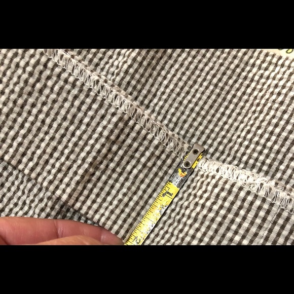 NAUATICA MEN’S SEERSUCKER PANTS.CLASSIC STYLE,LIGHT BROWN&WHITE.GREAT CONDITION - Picture 7 of 7